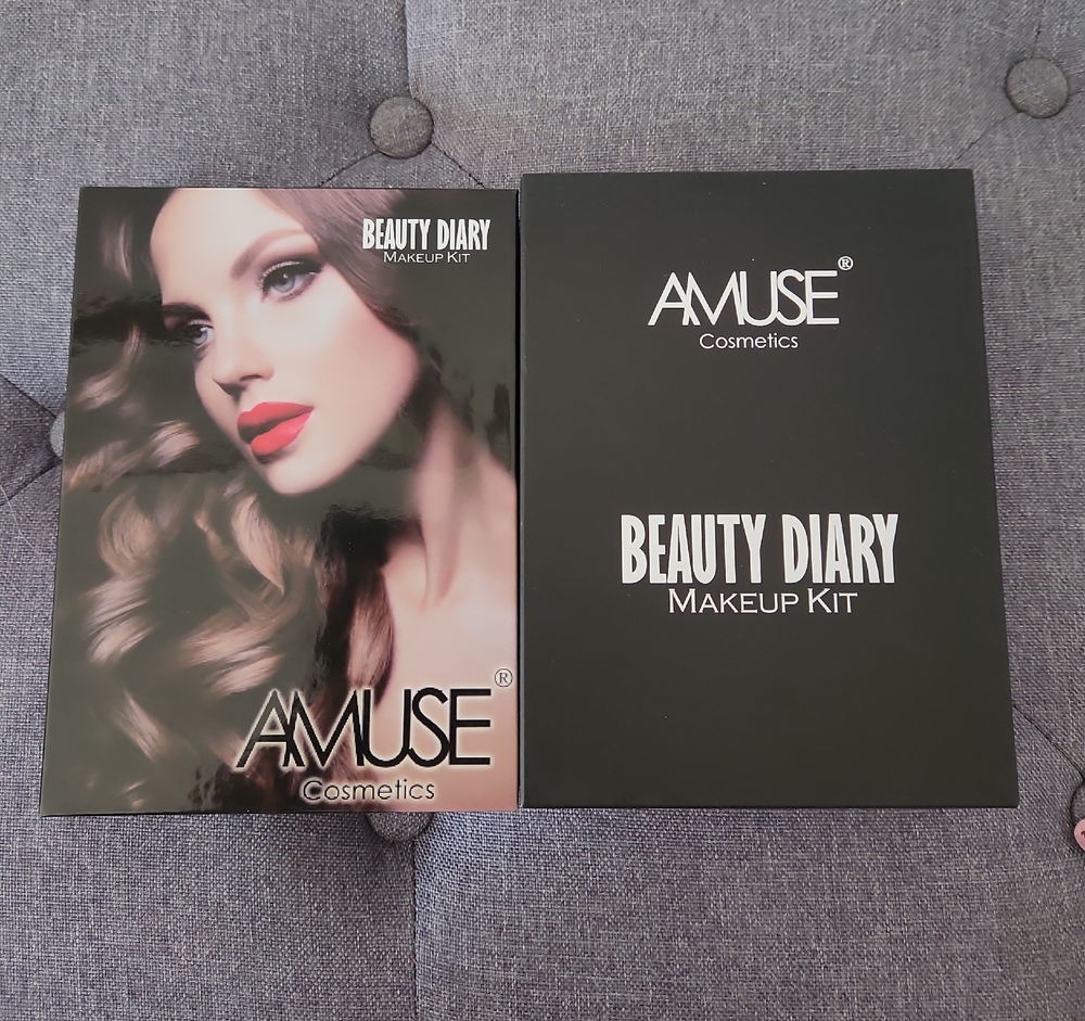 Muse Beauty Diary Makeup Kit - Bold Red